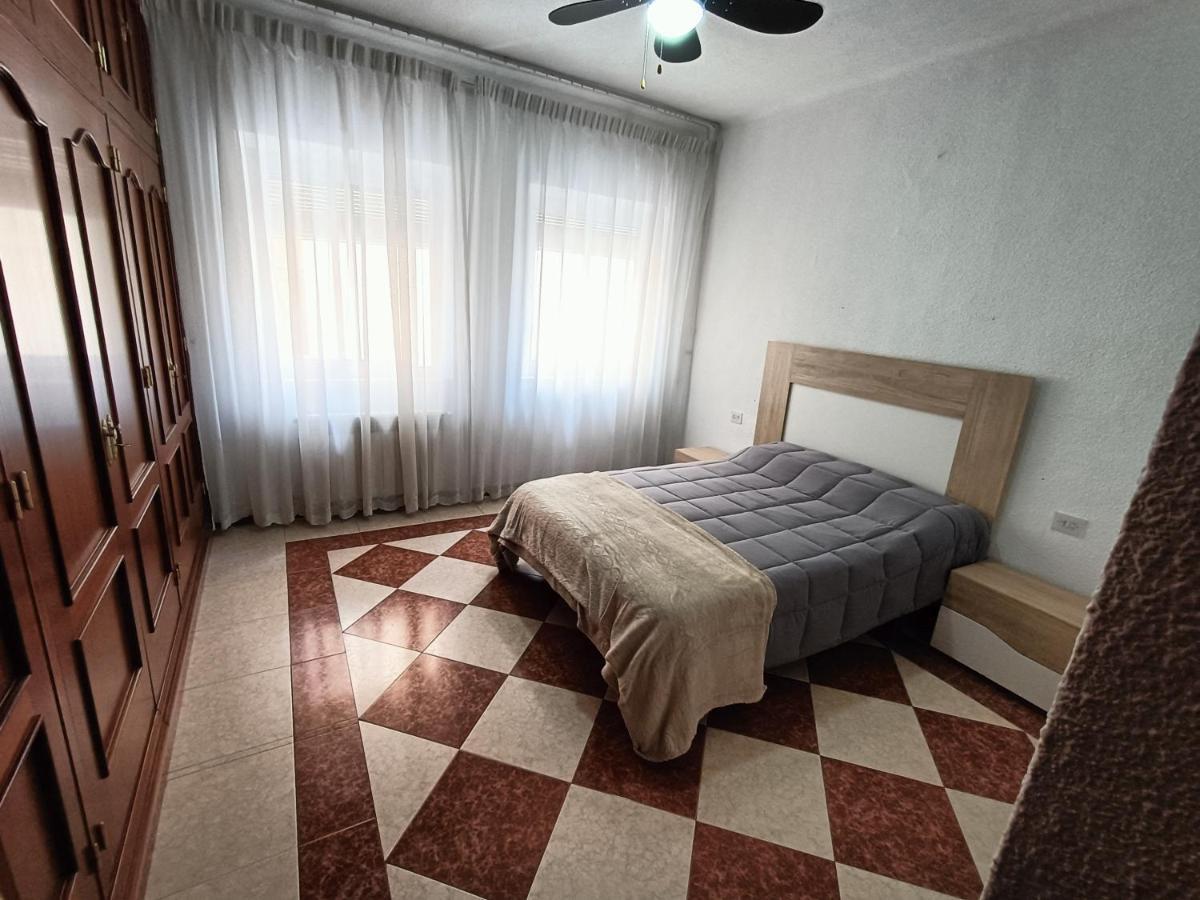 Amplio Apartamento Exterior Granada Ngoại thất bức ảnh