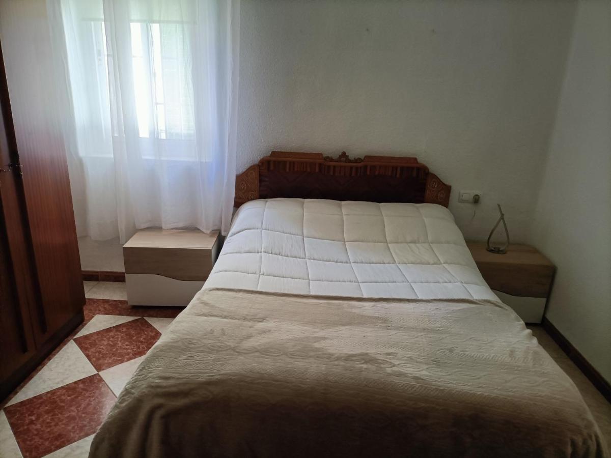 Amplio Apartamento Exterior Granada Ngoại thất bức ảnh